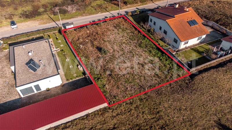 Terreno Urbano  com Urbano Vila Nova de Cerveira, Reboreda e Nogueira - 1299957 - 8