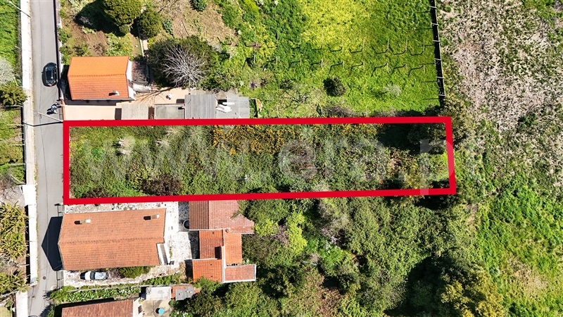 Terreno Urbano / Vila Nova de Gaia, Arcozelo