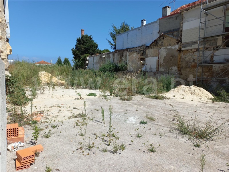 Terreno Urbano / Vila Nova de Gaia, Oliveira do Douro