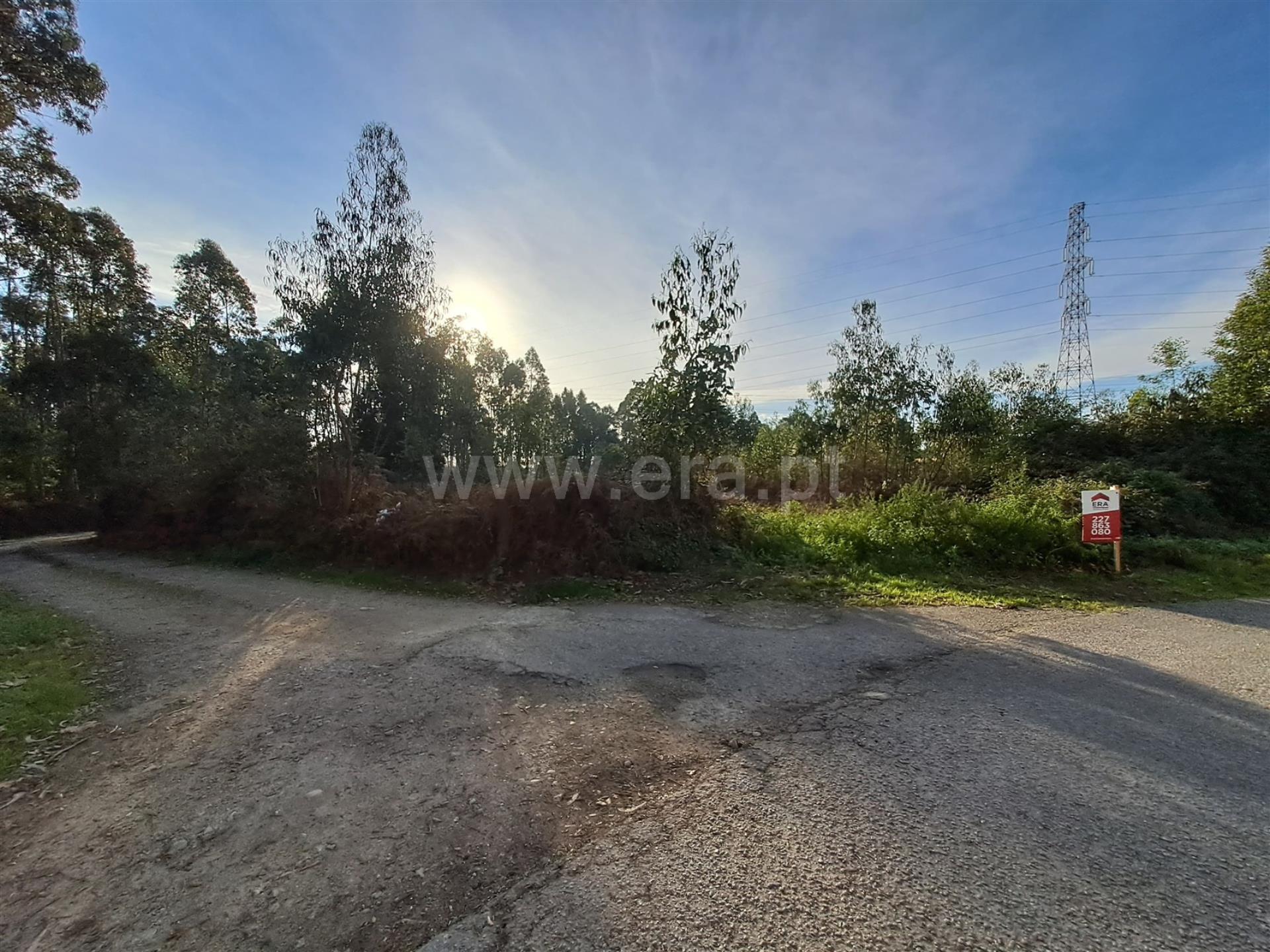 Land for sale in Vila Nova de Gaia, Portugal — €410,000
