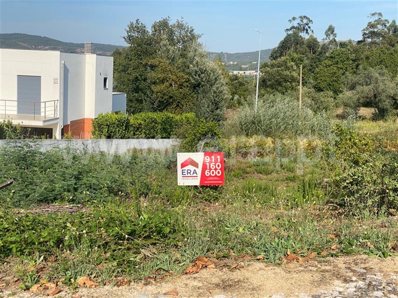 Lote  Vila Nova de Poiares, Poiares (Santo André) - 1360639 - 5