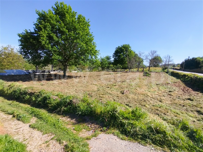 Terreno Urbano / Viseu, Boa Aldeia, Farminhão e Torredeita