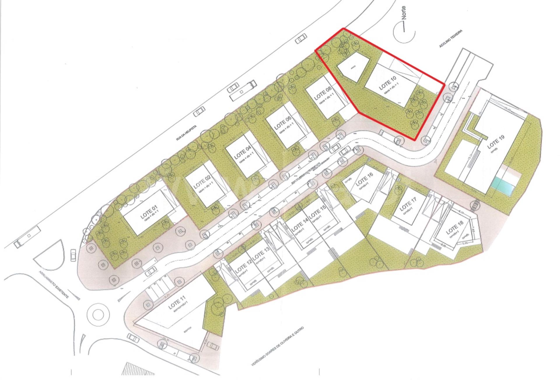 Land for sale in Vale de Cambra, Portugal — €105,000