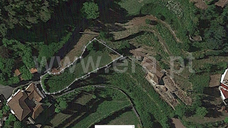 Terreno / Vale de Cambra, Vila Chã, Codal e Vila Cova de Perrinho