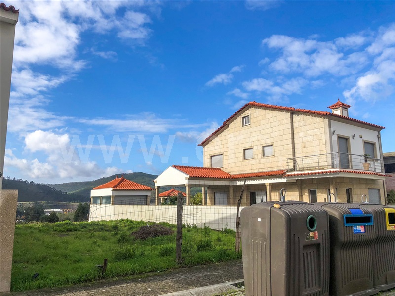 Terreno  com Aprovado Valongo, Campo e Sobrado - 1364418 - 2