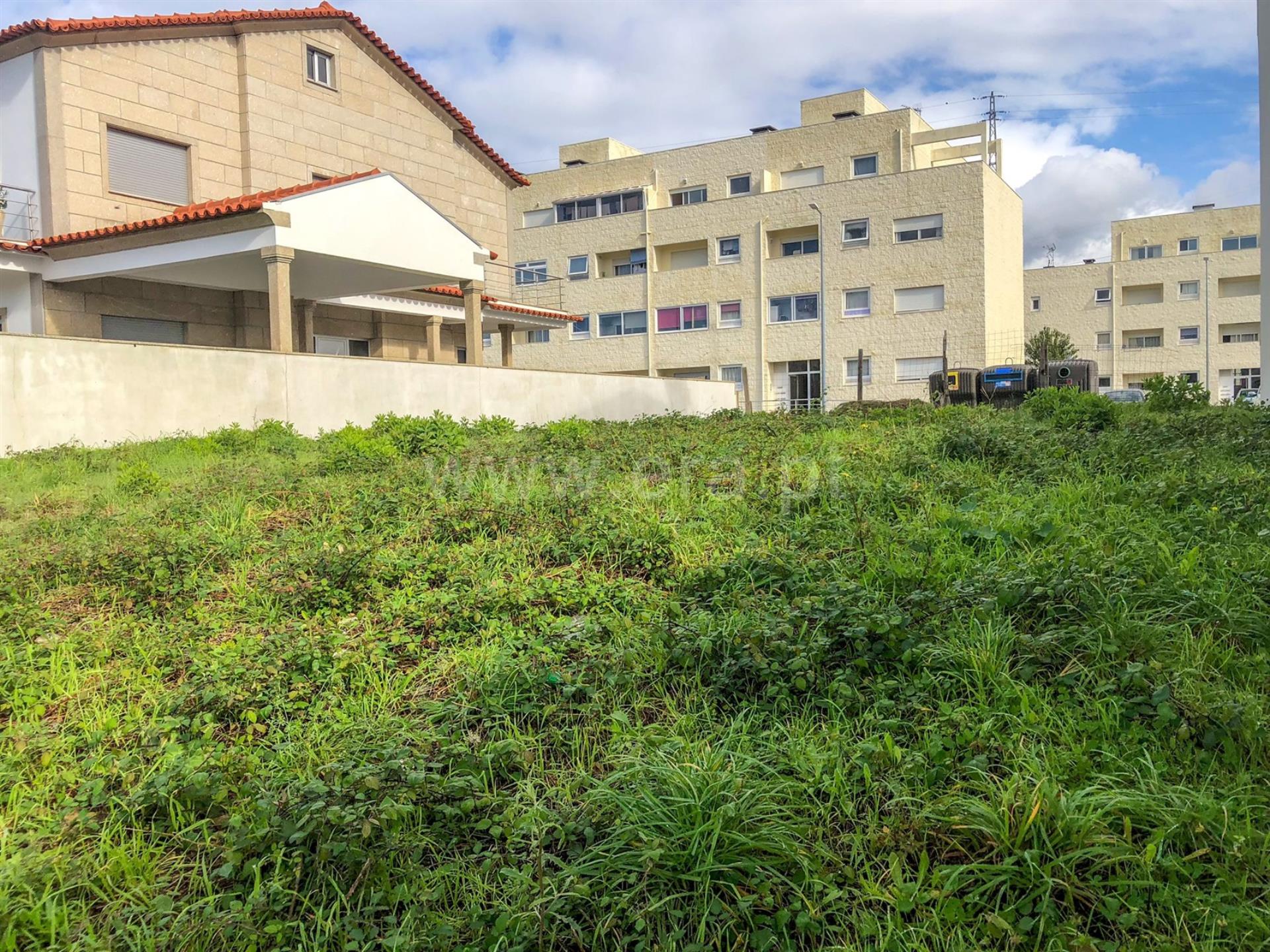 Land for sale in Valongo, Portugal — €58,000