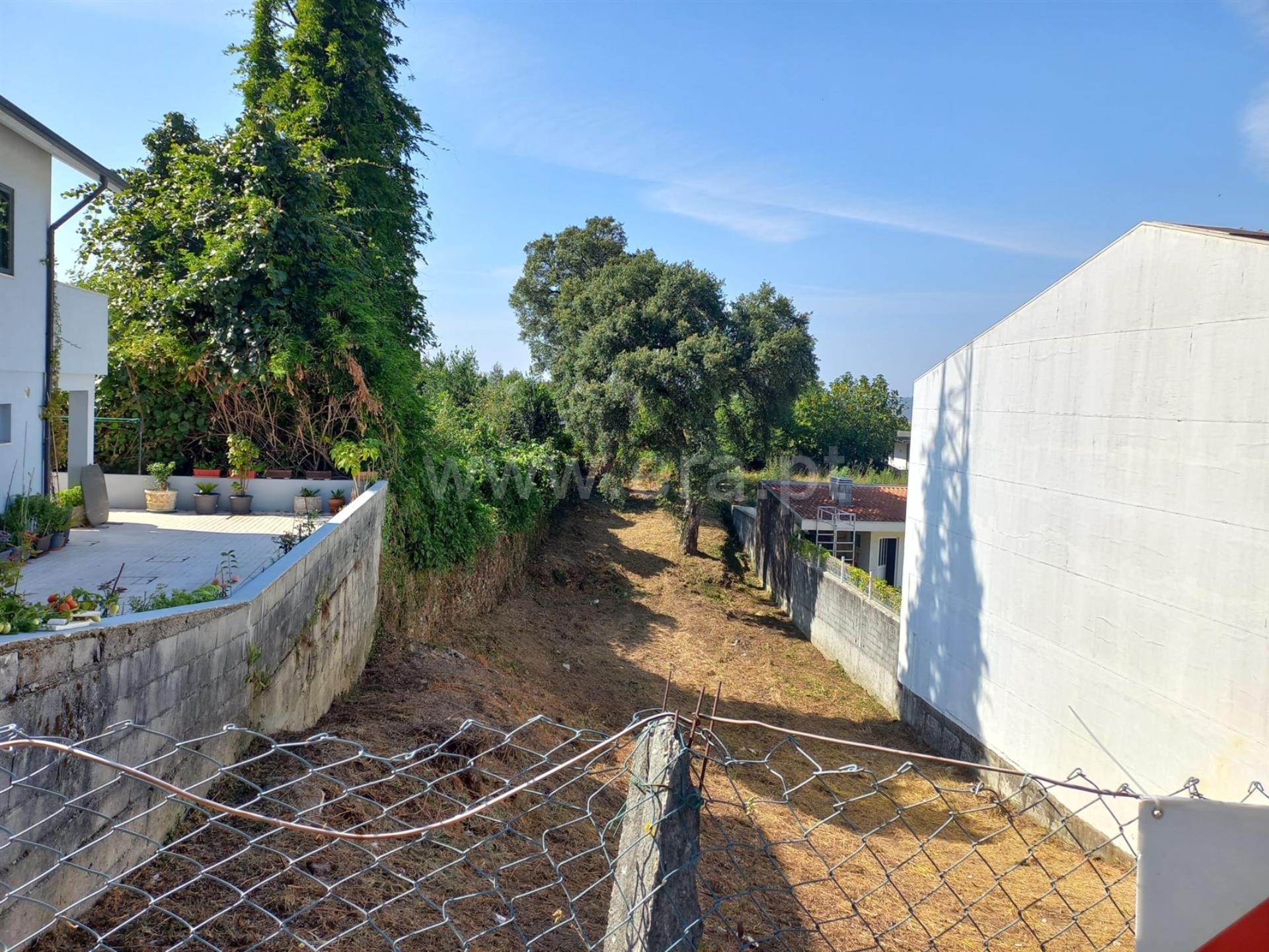 Land for sale in Valongo, Portugal — €60,000