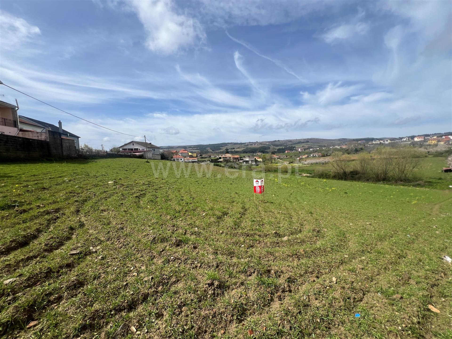 Land for sale in Valpaços, Portugal — €80,000