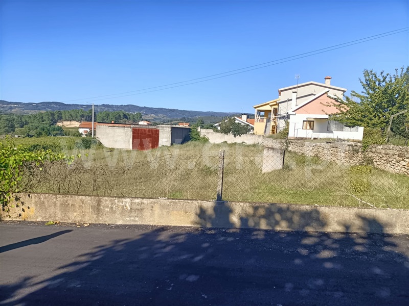 Terreno / Valpaços, Vassal