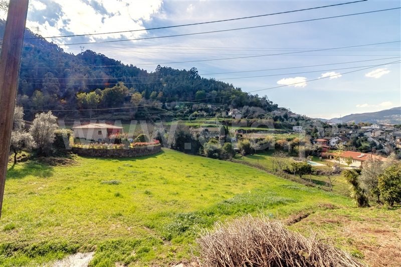 Terreno  Vieira do Minho, Anissó e Soutelo - 1313159 - 4