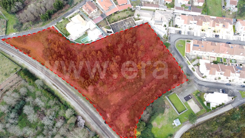 Terreno / Vila Nova de Famalicão, Lousado