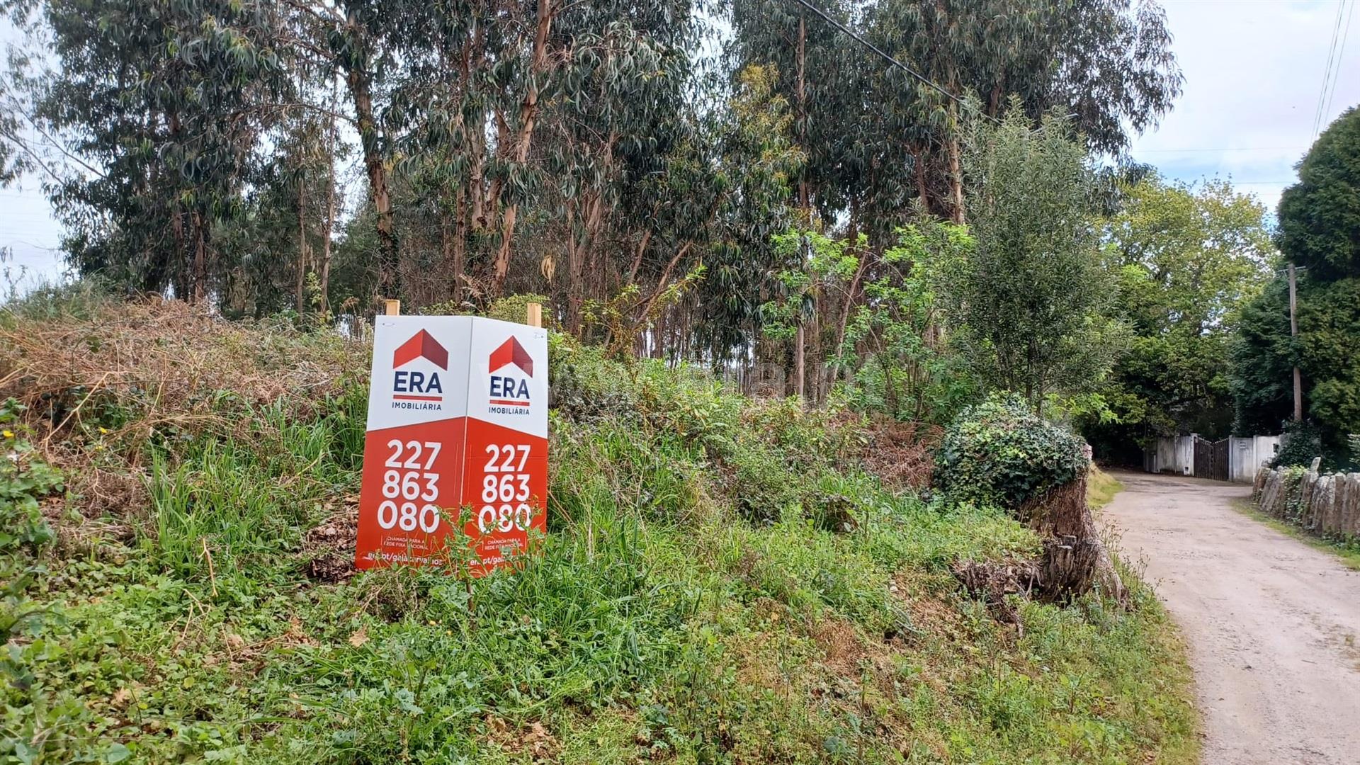 Land for sale in Vila Nova de Gaia, Portugal — €120,000