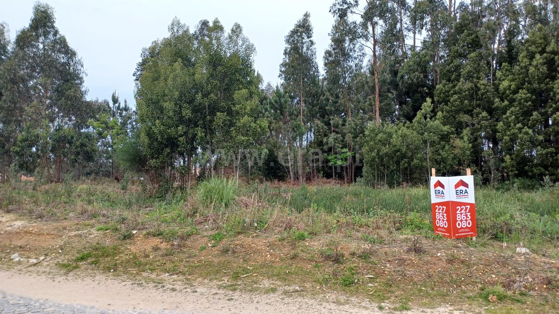 Land for sale in Vila Nova de Gaia, Portugal — €125,000