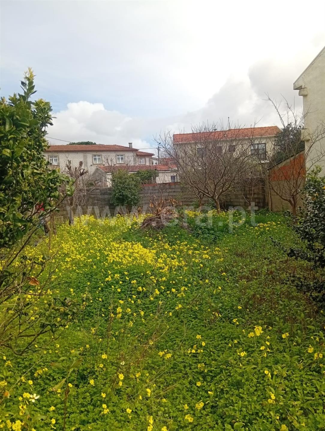 Land for sale in Vila Nova de Gaia, Portugal — €119,500