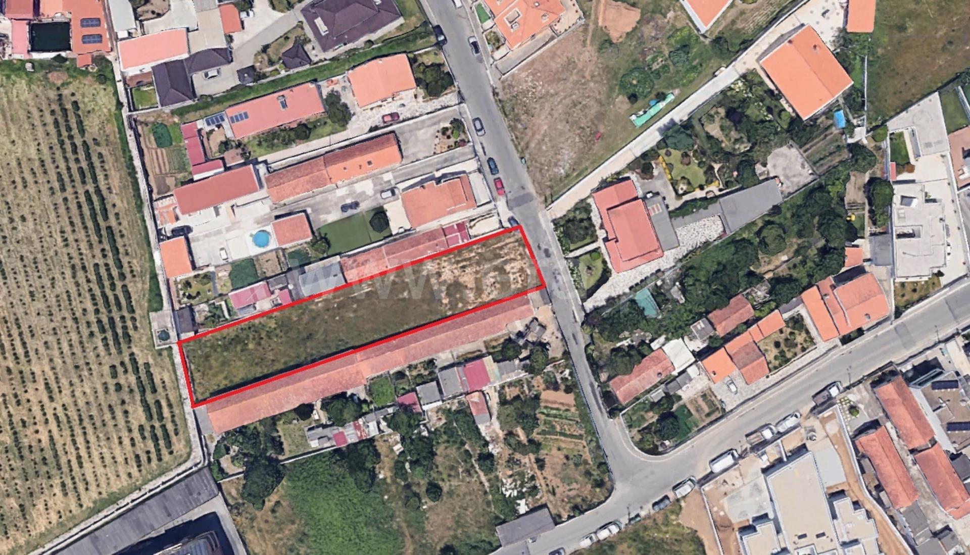 Land for sale in Vila Nova de Gaia, Portugal — €285,000