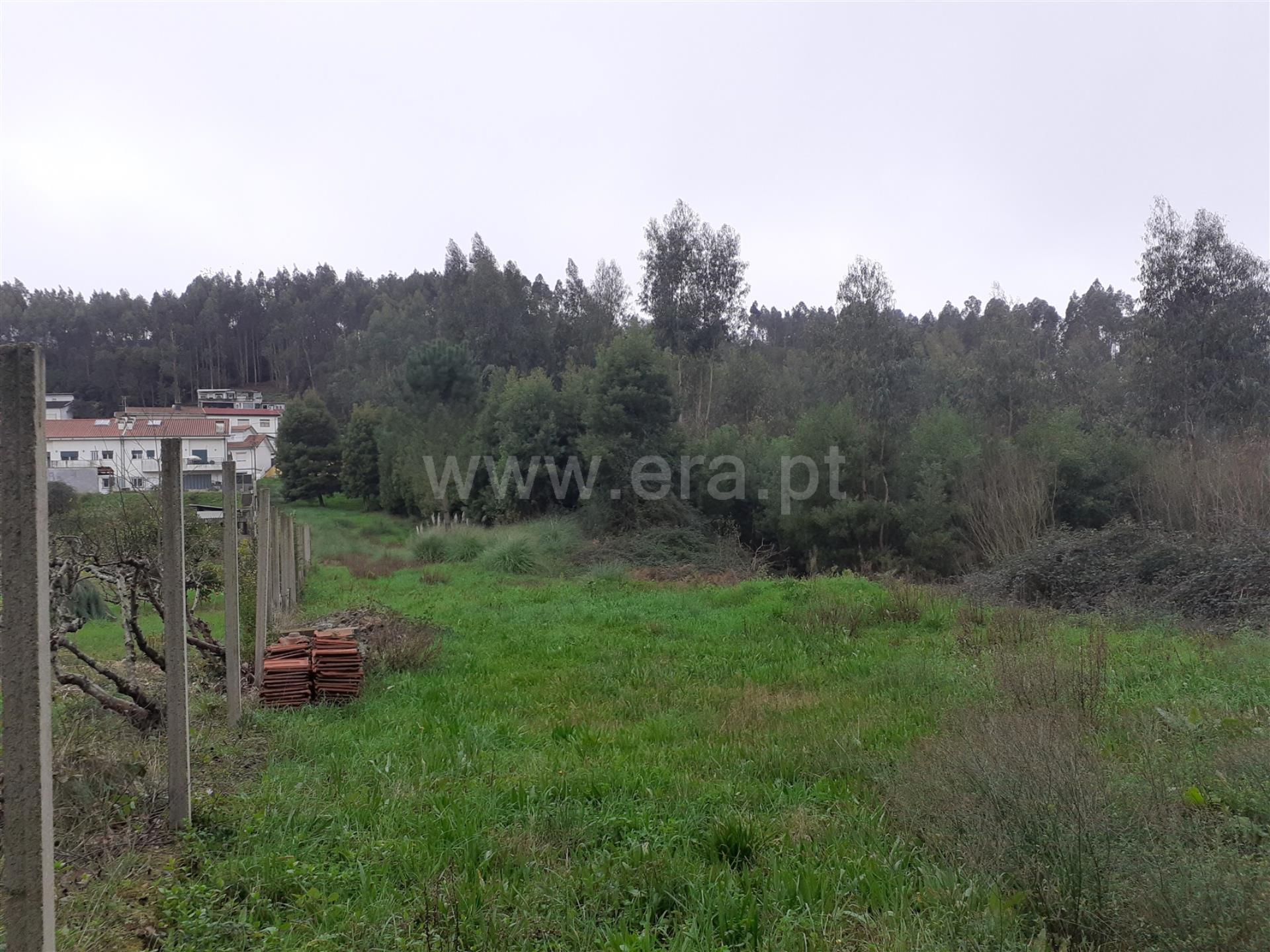 Land for sale in Vila Nova de Gaia, Portugal — €95,000