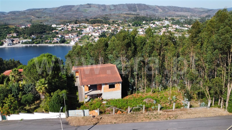 Terreno / Vila Nova de Gaia, Sandim, Olival, Lever e Crestuma