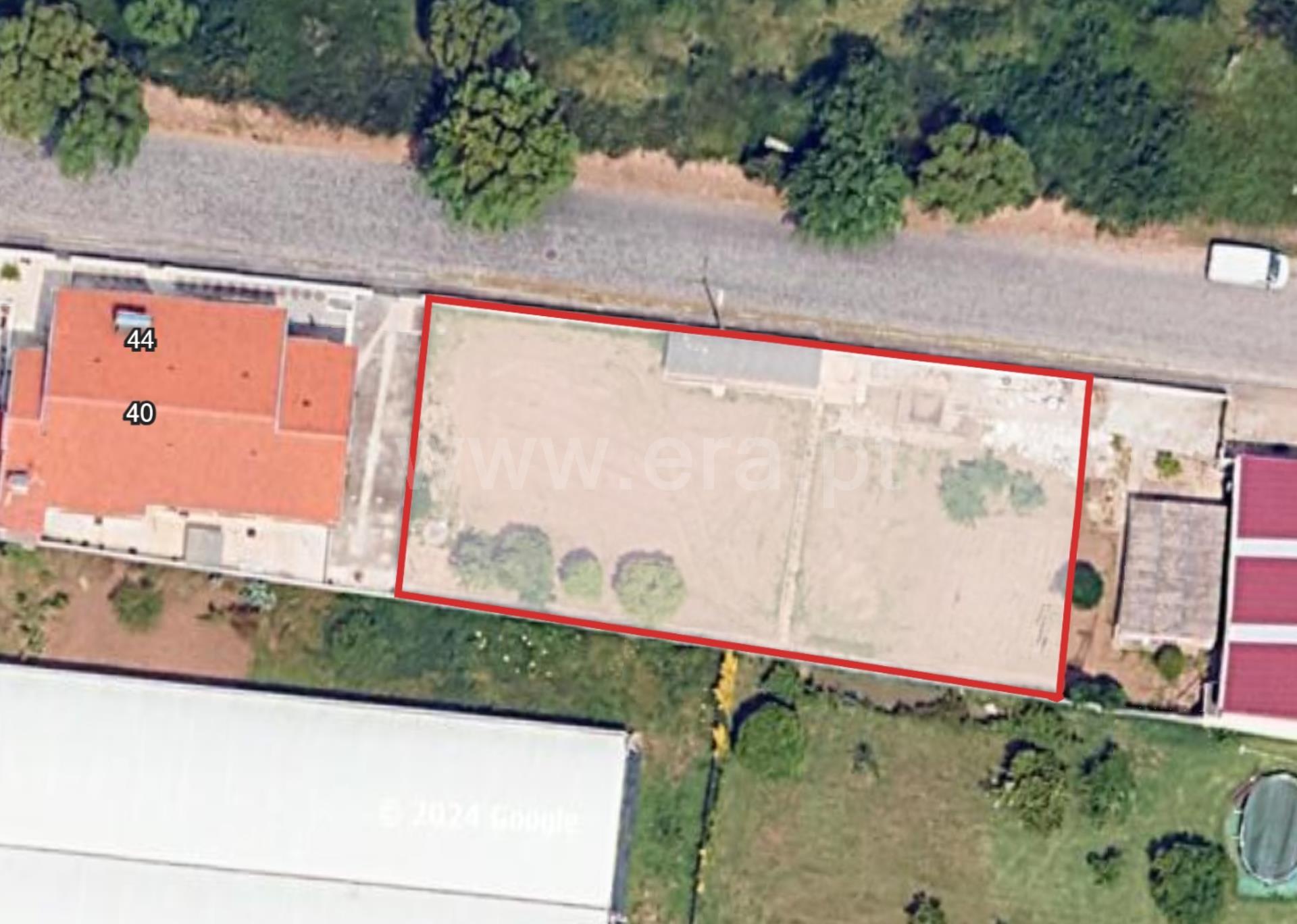 Land for sale in Vila Nova de Gaia, Portugal — €149,900