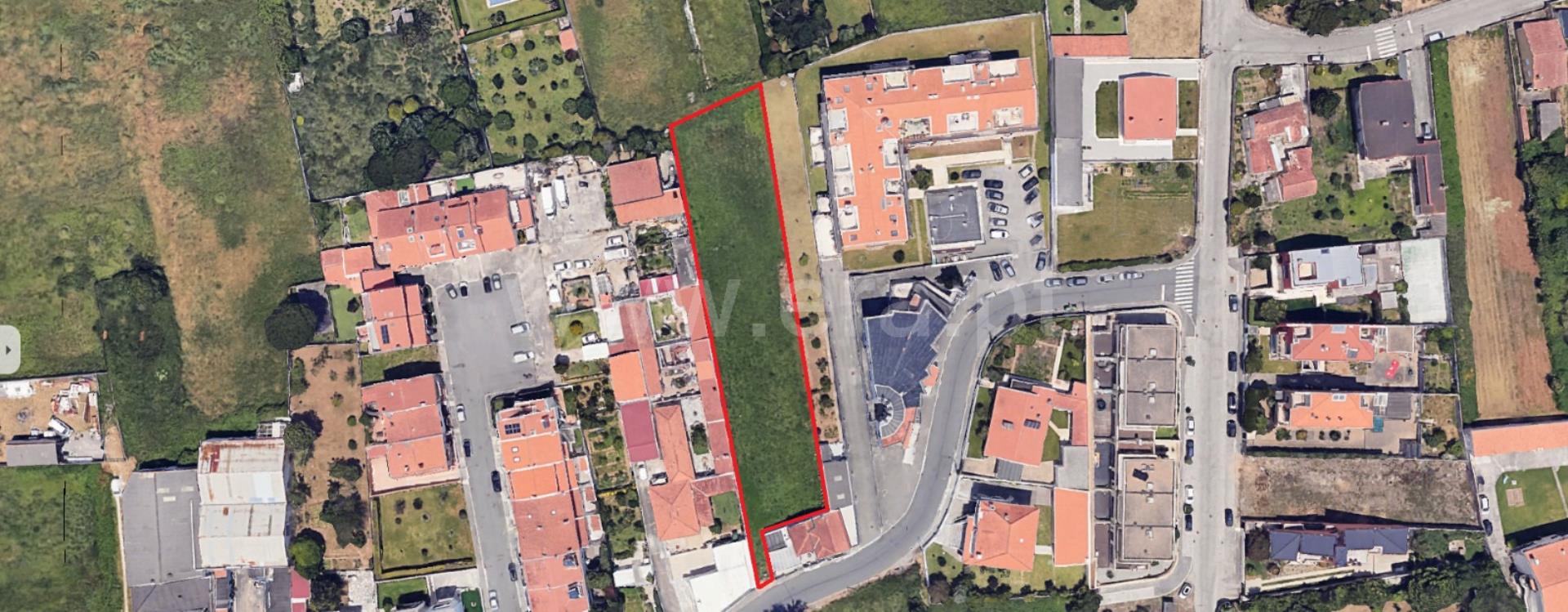 Land for sale in Vila Nova de Gaia, Portugal — €125,000
