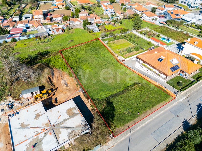 Terreno / Vila Nova de Gaia, Serzedo e Perosinho