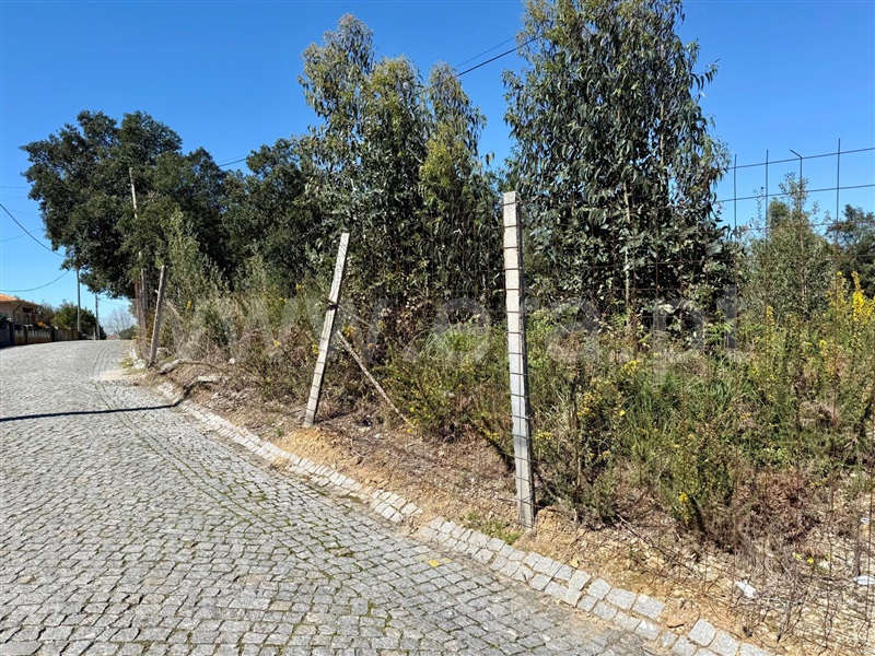 Terreno / Vila Nova de Gaia, Serzedo e Perosinho