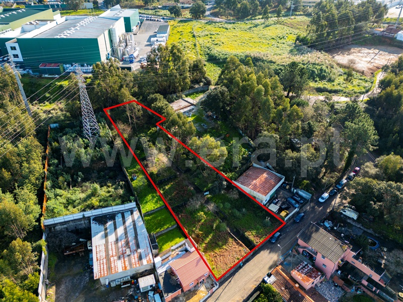 Terreno / Vila Nova de Gaia, Vilar do Paraíso - Vila Nova de Gaia